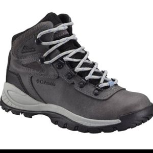 Columbia Newton Ridge + /Cool Ridge. Hiking boots